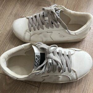 White faux leather sneakers